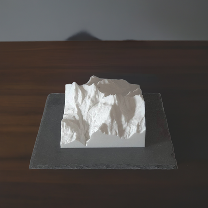 Modèle 3D Jungfrau / Eiger / Mönch avec base en pierre